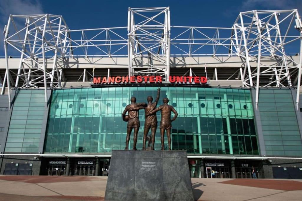6 Guests House Old Trafford,Media City,City Centre, Free Parking Манчестер Экстерьер фото